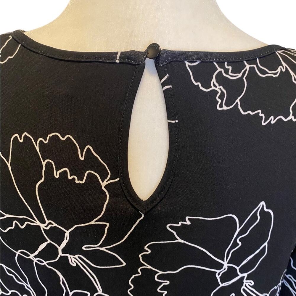 VINCE CAMUTO Black and White Abstract Flower Print Bodycon Ruched Dress Sz S - Picture 4 of 8